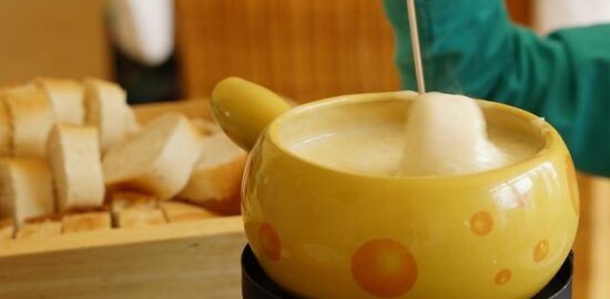 Jak udělat švýcarské fondue – čeština